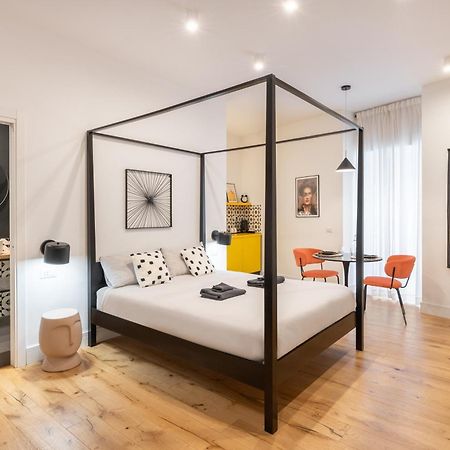 The Idyll Boutique Apartment - Suite In Napoli'S Spanish Quarters 外观 照片