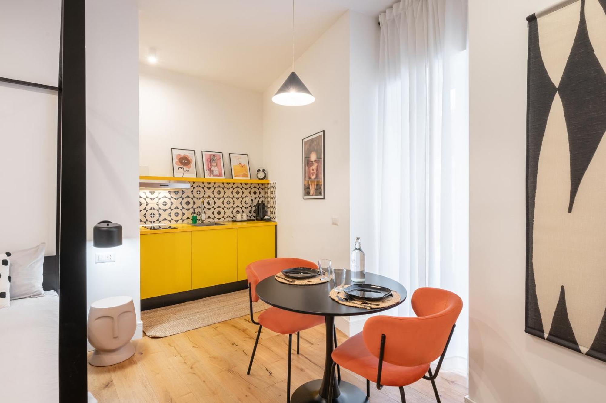 The Idyll Boutique Apartment - Suite In Napoli'S Spanish Quarters 外观 照片