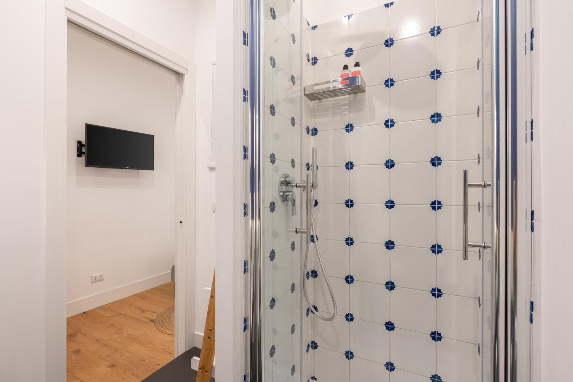 The Idyll Boutique Apartment - Suite In Napoli'S Spanish Quarters 外观 照片